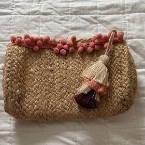 Nordstrom shiraleah Handcrafted Tan Woven Clutch with Pink Accents tassel straw